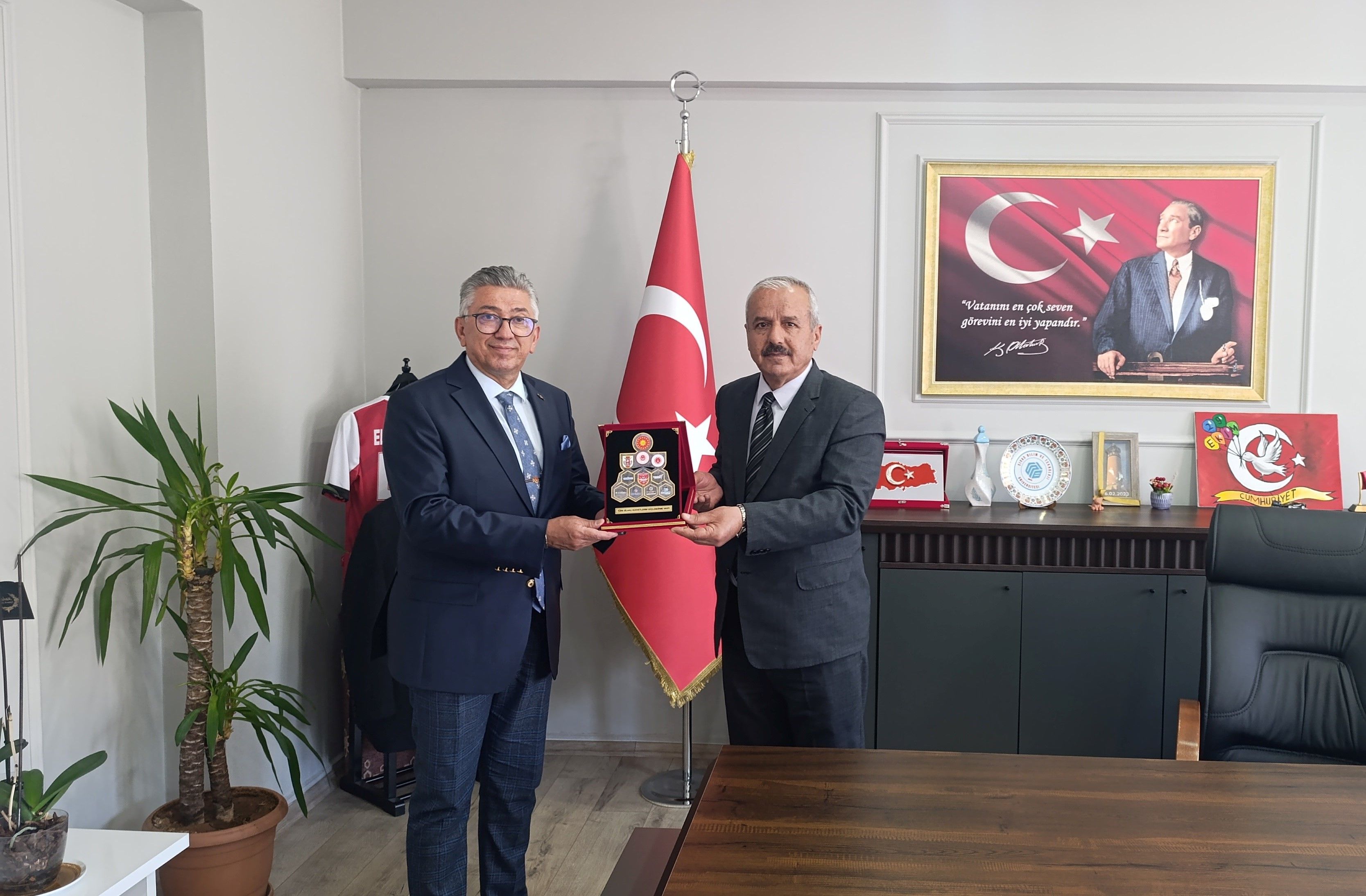 13-28 NİSAN Elbistan İlçe Milli Eğitim Müdürü İlyas Gezer.jpg