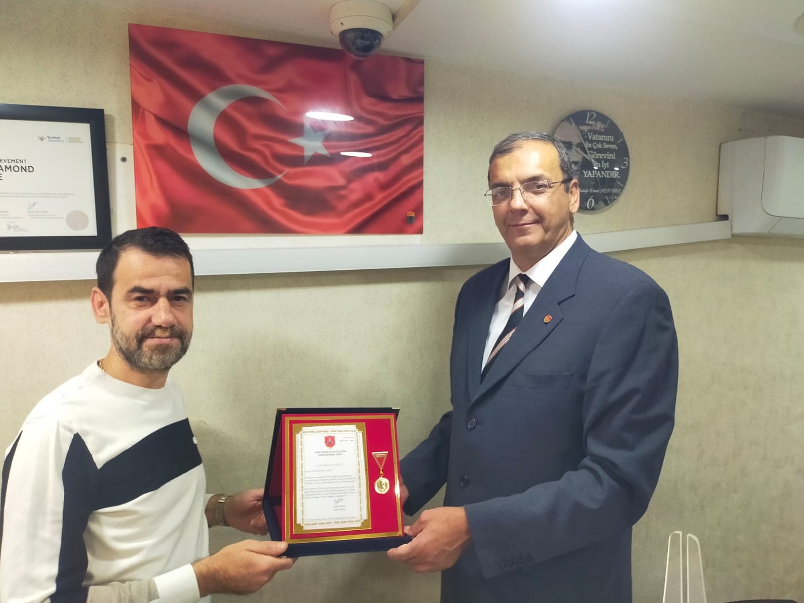 Uğur Kemal YİĞİT Altın Madalya Takdimi 07.11.2024.jpg